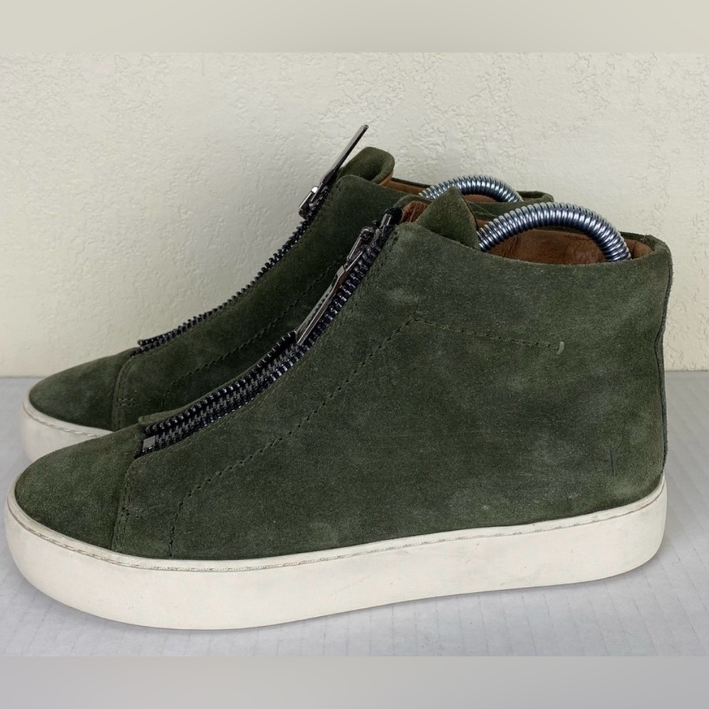 Frye Women's Lena Zip High Size 7.5M
Green Suede Leather Style 7200043